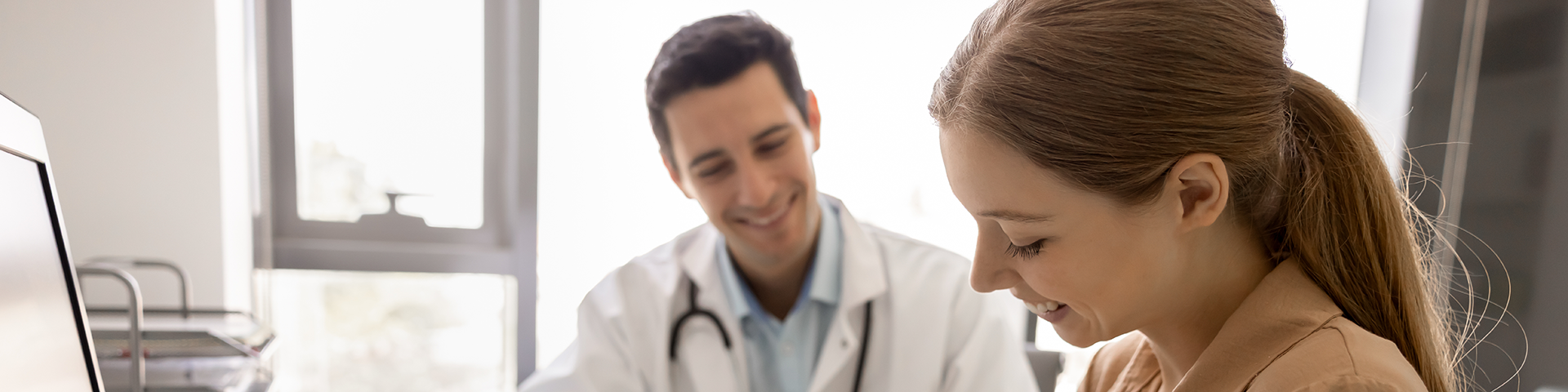 Professionelle Energieberatung für Arztpraxen zur nachhaltigen Kostensenkung.