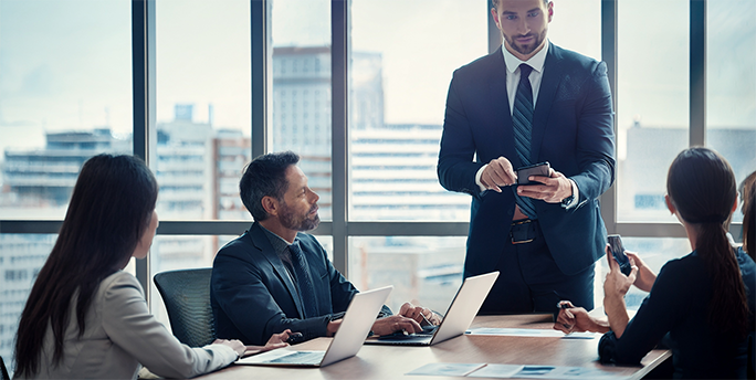 IT-Experten beraten Unternehmen zu Managed Services, IT-Sicherheit und Hardware-Beschaffung in Bayern